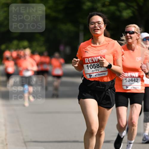 15.06.2025 - REWE Women's Run Dr. Thomas Lammeyer http://msf.ph/oto/7954433 15.06.2025 09:44:13 Laufen 1058, 10442 meine-sportfotos.de