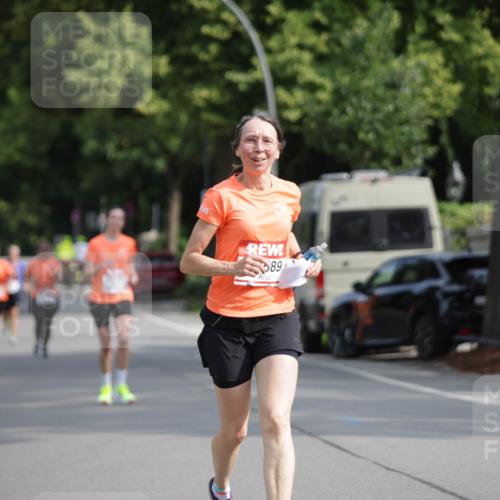 15.06.2025 - REWE Women's Run Jannik Wohlers http://msf.ph/oto/7954434 15.06.2025 08:49:38 Laufen 589 meine-sportfotos.de