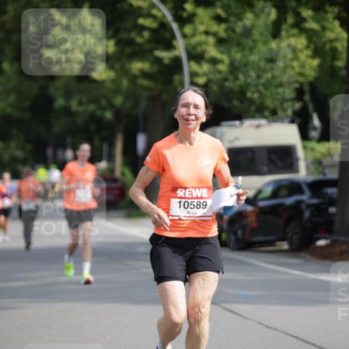 15.06.2025 - REWE Women's Run Jannik Wohlers http://msf.ph/oto/7954438 15.06.2025 08:49:38 Laufen 10589 meine-sportfotos.de