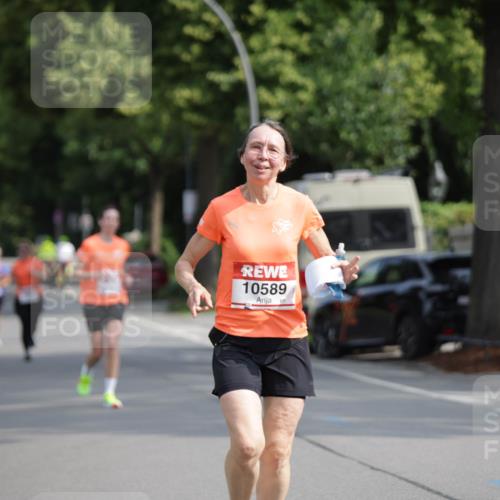 15.06.2025 - REWE Women's Run Jannik Wohlers http://msf.ph/oto/7954440 15.06.2025 08:49:38 Laufen 10589 meine-sportfotos.de