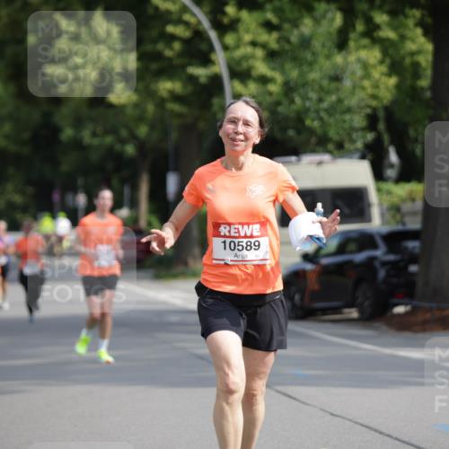 15.06.2025 - REWE Women's Run Jannik Wohlers http://msf.ph/oto/7954442 15.06.2025 08:49:38 Laufen 10589 meine-sportfotos.de
