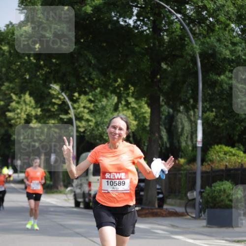 15.06.2025 - REWE Women's Run Jannik Wohlers http://msf.ph/oto/7954451 15.06.2025 08:49:39 Laufen 10589 meine-sportfotos.de