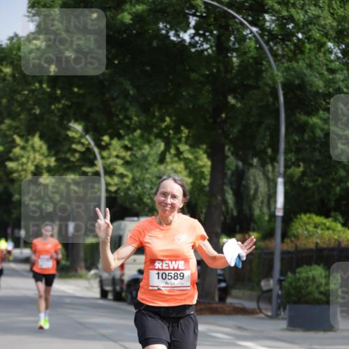 15.06.2025 - REWE Women's Run Jannik Wohlers http://msf.ph/oto/7954456 15.06.2025 08:49:39 Laufen 10589 meine-sportfotos.de