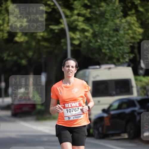 15.06.2025 - REWE Women's Run Jannik Wohlers http://msf.ph/oto/7954499 15.06.2025 08:49:42 Laufen 10767 meine-sportfotos.de