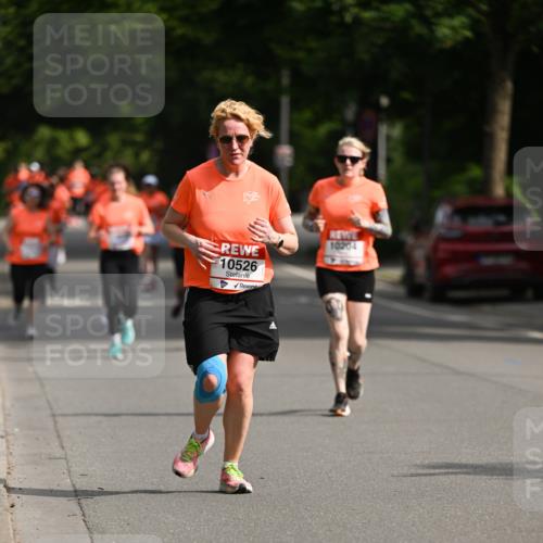 15.06.2025 - REWE Women's Run Dr. Thomas Lammeyer http://msf.ph/oto/7954500 15.06.2025 09:44:19 Laufen 10204, 10526 meine-sportfotos.de