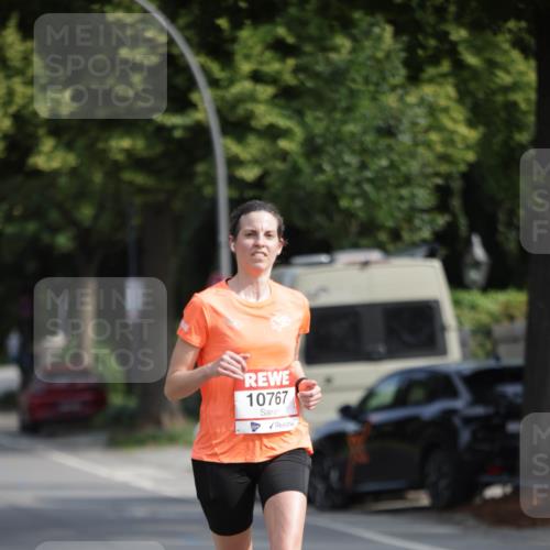 15.06.2025 - REWE Women's Run Jannik Wohlers http://msf.ph/oto/7954506 15.06.2025 08:49:42 Laufen 10767 meine-sportfotos.de