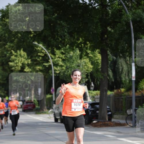 15.06.2025 - REWE Women's Run Jannik Wohlers http://msf.ph/oto/7954519 15.06.2025 08:49:43 Laufen 10767 meine-sportfotos.de