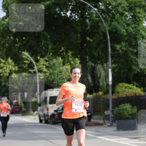 15.06.2025 - REWE Women's Run Jannik Wohlers http://msf.ph/oto/7954542 15.06.2025 08:49:44 Laufen 10767 meine-sportfotos.de