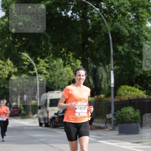15.06.2025 - REWE Women's Run Jannik Wohlers http://msf.ph/oto/7954544 15.06.2025 08:49:44 Laufen 10767 meine-sportfotos.de