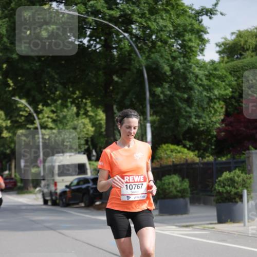 15.06.2025 - REWE Women's Run Jannik Wohlers http://msf.ph/oto/7954549 15.06.2025 08:49:44 Laufen 10767 meine-sportfotos.de