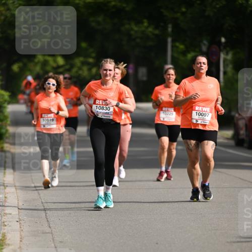 15.06.2025 - REWE Women's Run Dr. Thomas Lammeyer http://msf.ph/oto/7954551 15.06.2025 09:44:22 Laufen 10830, 10097, 10819 meine-sportfotos.de