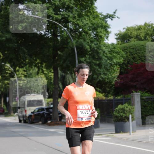 15.06.2025 - REWE Women's Run Jannik Wohlers http://msf.ph/oto/7954559 15.06.2025 08:49:45 Laufen 10767 meine-sportfotos.de