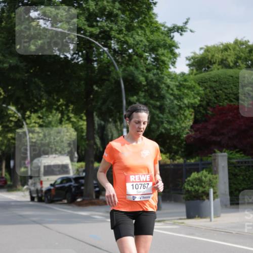 15.06.2025 - REWE Women's Run Jannik Wohlers http://msf.ph/oto/7954561 15.06.2025 08:49:45 Laufen 10767 meine-sportfotos.de