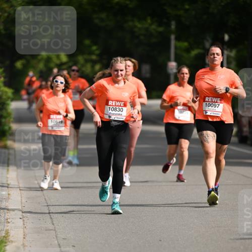 15.06.2025 - REWE Women's Run Dr. Thomas Lammeyer http://msf.ph/oto/7954564 15.06.2025 09:44:23 Laufen 10097, 10830, 10819 meine-sportfotos.de