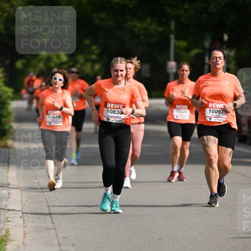 15.06.2025 - REWE Women's Run Dr. Thomas Lammeyer http://msf.ph/oto/7954566 15.06.2025 09:44:23 Laufen 10229, 10830, 10097, 10819 meine-sportfotos.de