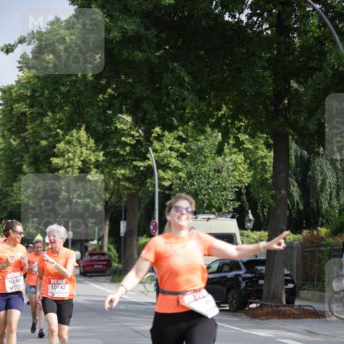 15.06.2025 - REWE Women's Run Jannik Wohlers http://msf.ph/oto/7954585 15.06.2025 08:49:48 Laufen 10666, 10142 meine-sportfotos.de