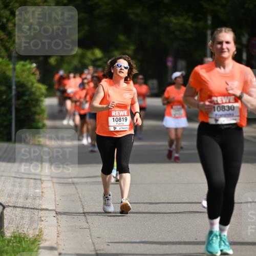 15.06.2025 - REWE Women's Run Dr. Thomas Lammeyer http://msf.ph/oto/7954591 15.06.2025 09:44:25 Laufen 10819, 10830 meine-sportfotos.de