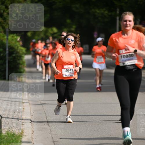 15.06.2025 - REWE Women's Run Dr. Thomas Lammeyer http://msf.ph/oto/7954593 15.06.2025 09:44:25 Laufen 10819, 10830 meine-sportfotos.de