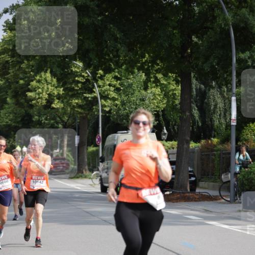 15.06.2025 - REWE Women's Run Jannik Wohlers http://msf.ph/oto/7954600 15.06.2025 08:49:49 Laufen 0666, 10142 meine-sportfotos.de