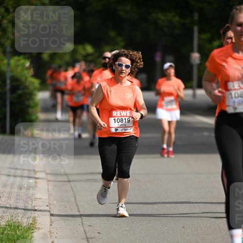 15.06.2025 - REWE Women's Run Dr. Thomas Lammeyer http://msf.ph/oto/7954606 15.06.2025 09:44:26 Laufen 10819 meine-sportfotos.de