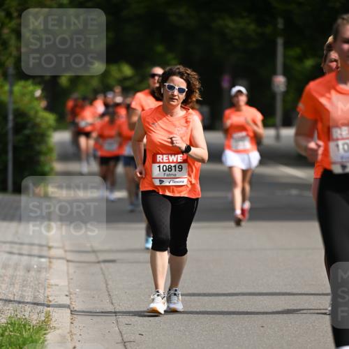 15.06.2025 - REWE Women's Run Dr. Thomas Lammeyer http://msf.ph/oto/7954609 15.06.2025 09:44:26 Laufen 10819 meine-sportfotos.de