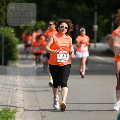 15.06.2025 - REWE Women's Run Dr. Thomas Lammeyer http://msf.ph/oto/7954616 15.06.2025 09:44:26 Laufen 10819 meine-sportfotos.de