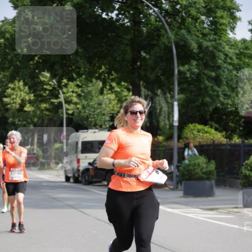 15.06.2025 - REWE Women's Run Jannik Wohlers http://msf.ph/oto/7954621 15.06.2025 08:49:49 Laufen 10142 meine-sportfotos.de
