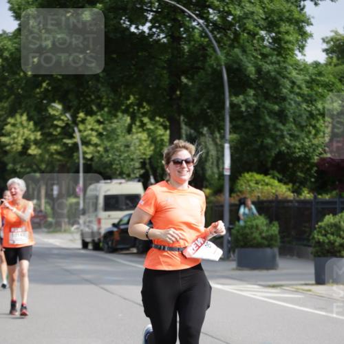 15.06.2025 - REWE Women's Run Jannik Wohlers http://msf.ph/oto/7954623 15.06.2025 08:49:49 Laufen 6 meine-sportfotos.de