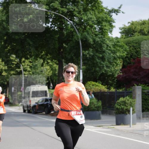 15.06.2025 - REWE Women's Run Jannik Wohlers http://msf.ph/oto/7954628 15.06.2025 08:49:49 Laufen 9 meine-sportfotos.de