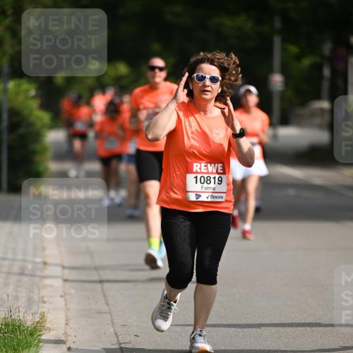 15.06.2025 - REWE Women's Run Dr. Thomas Lammeyer http://msf.ph/oto/7954631 15.06.2025 09:44:27 Laufen 10819 meine-sportfotos.de