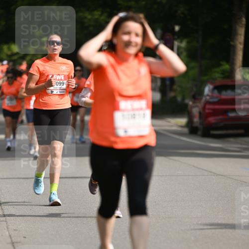 15.06.2025 - REWE Women's Run Dr. Thomas Lammeyer http://msf.ph/oto/7954637 15.06.2025 09:44:28 Laufen 099 meine-sportfotos.de