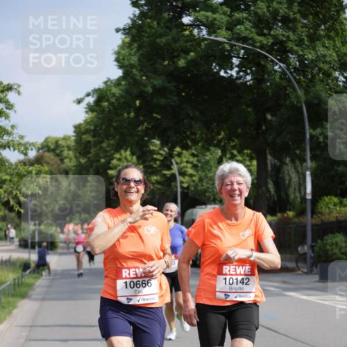 15.06.2025 - REWE Women's Run Jannik Wohlers http://msf.ph/oto/7954664 15.06.2025 08:49:52 Laufen 10666, 10142 meine-sportfotos.de