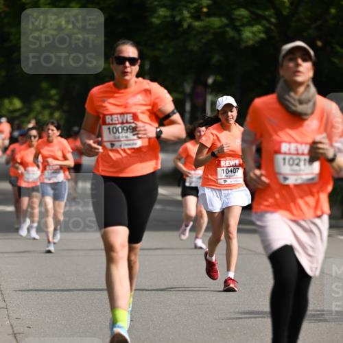 15.06.2025 - REWE Women's Run Dr. Thomas Lammeyer http://msf.ph/oto/7954665 15.06.2025 09:44:31 Laufen 10099, 1021, 10407 meine-sportfotos.de