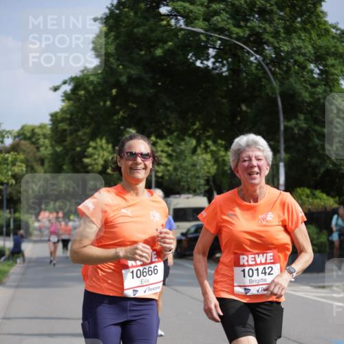 15.06.2025 - REWE Women's Run Jannik Wohlers http://msf.ph/oto/7954678 15.06.2025 08:49:52 Laufen 10666, 10142 meine-sportfotos.de