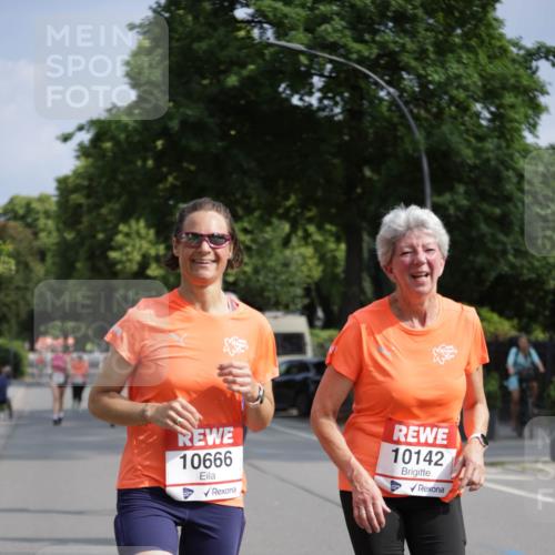 15.06.2025 - REWE Women's Run Jannik Wohlers http://msf.ph/oto/7954682 15.06.2025 08:49:52 Laufen 10666, 10142 meine-sportfotos.de