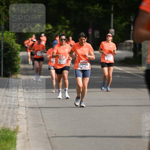 15.06.2025 - REWE Women's Run Dr. Thomas Lammeyer http://msf.ph/oto/7954684 15.06.2025 09:44:33 Laufen 10581, 10860 meine-sportfotos.de