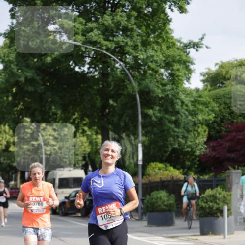 15.06.2025 - REWE Women's Run Jannik Wohlers http://msf.ph/oto/7954695 15.06.2025 08:49:54 Laufen 0780, 1055 meine-sportfotos.de