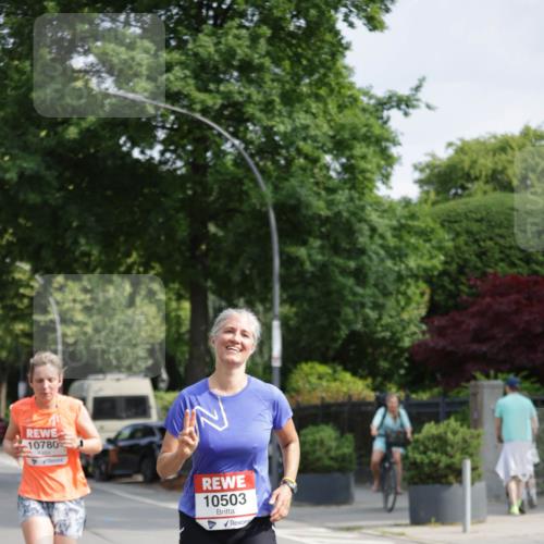 15.06.2025 - REWE Women's Run Jannik Wohlers http://msf.ph/oto/7954698 15.06.2025 08:49:54 Laufen 10780, 10503 meine-sportfotos.de