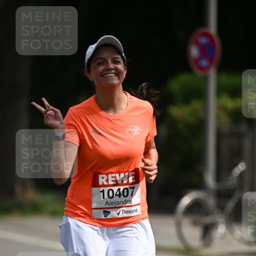 15.06.2025 - REWE Women's Run Dr. Thomas Lammeyer http://msf.ph/oto/7954714 15.06.2025 09:44:35 Laufen 10407 meine-sportfotos.de