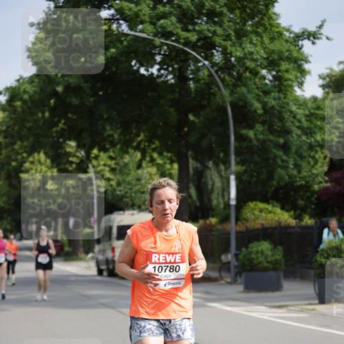 15.06.2025 - REWE Women's Run Jannik Wohlers http://msf.ph/oto/7954716 15.06.2025 08:49:55 Laufen 10780 meine-sportfotos.de