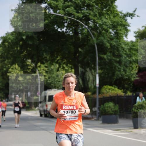 15.06.2025 - REWE Women's Run Jannik Wohlers http://msf.ph/oto/7954718 15.06.2025 08:49:55 Laufen 10780 meine-sportfotos.de