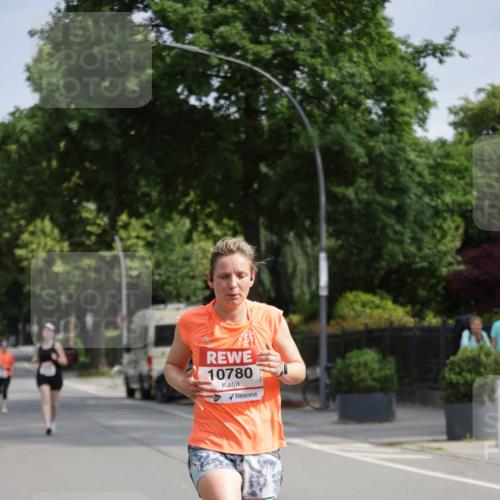 15.06.2025 - REWE Women's Run Jannik Wohlers http://msf.ph/oto/7954720 15.06.2025 08:49:55 Laufen 10780 meine-sportfotos.de