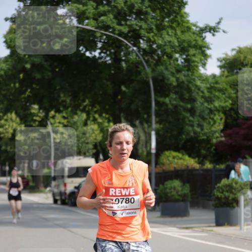 15.06.2025 - REWE Women's Run Jannik Wohlers http://msf.ph/oto/7954726 15.06.2025 08:49:55 Laufen 0780 meine-sportfotos.de