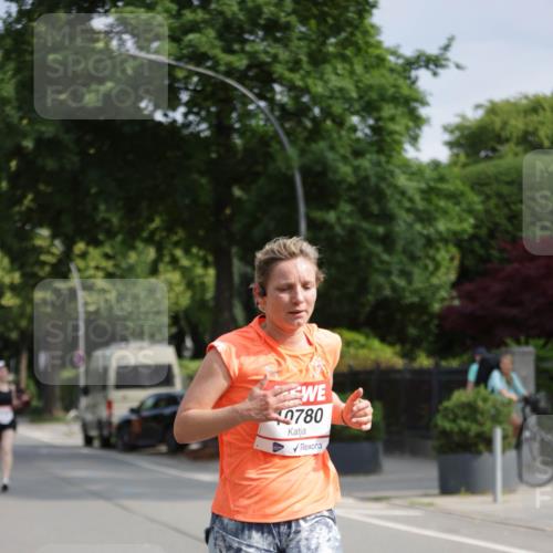 15.06.2025 - REWE Women's Run Jannik Wohlers http://msf.ph/oto/7954734 15.06.2025 08:49:55 Laufen 0780 meine-sportfotos.de