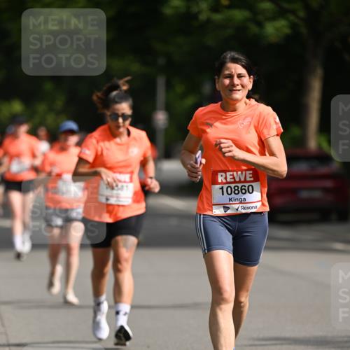 15.06.2025 - REWE Women's Run Dr. Thomas Lammeyer http://msf.ph/oto/7954736 15.06.2025 09:44:37 Laufen 10860 meine-sportfotos.de