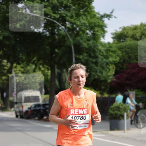 15.06.2025 - REWE Women's Run Jannik Wohlers http://msf.ph/oto/7954738 15.06.2025 08:49:56 Laufen 10780 meine-sportfotos.de
