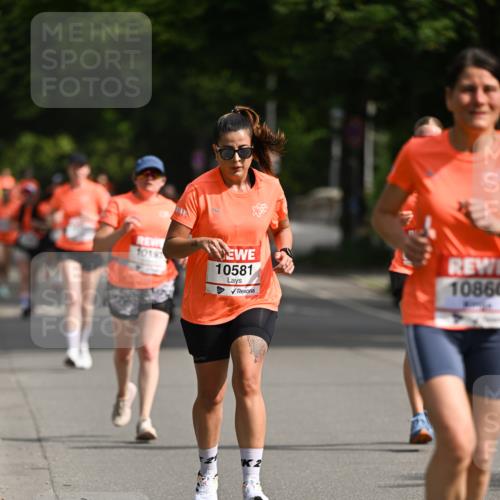 15.06.2025 - REWE Women's Run Dr. Thomas Lammeyer http://msf.ph/oto/7954741 15.06.2025 09:44:38 Laufen 10180, 10581 meine-sportfotos.de