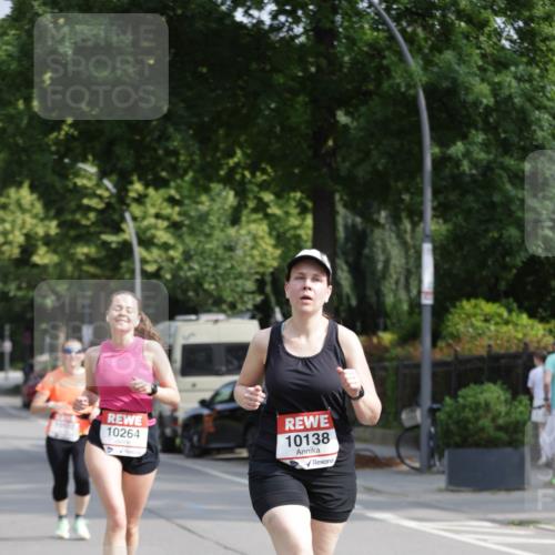 15.06.2025 - REWE Women's Run Jannik Wohlers http://msf.ph/oto/7954759 15.06.2025 08:50:01 Laufen 216, 10264, 10138 meine-sportfotos.de