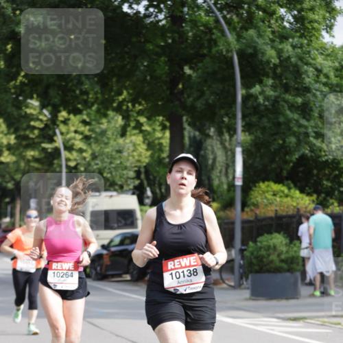15.06.2025 - REWE Women's Run Jannik Wohlers http://msf.ph/oto/7954765 15.06.2025 08:50:01 Laufen 10264, 10138 meine-sportfotos.de
