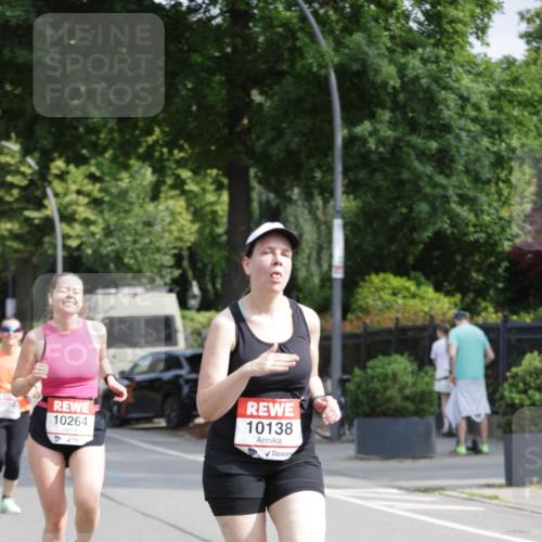 15.06.2025 - REWE Women's Run Jannik Wohlers http://msf.ph/oto/7954768 15.06.2025 08:50:01 Laufen 10264, 10138 meine-sportfotos.de
